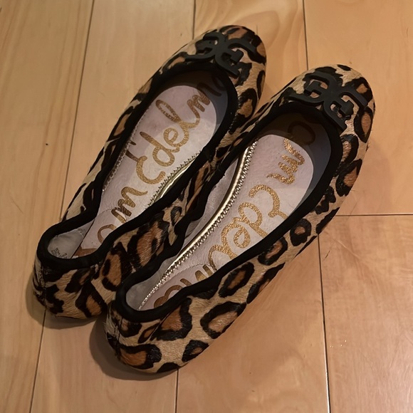 Sam Edelman leopard flats - Picture 2 of 7